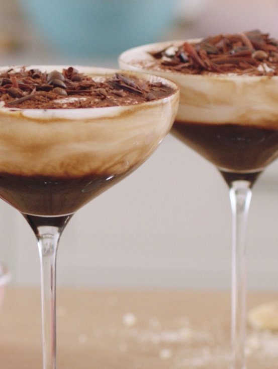 The Baileys Tiramisu Martini That Turns Your Coffee Into Dessert